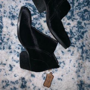 Black Velvet Boots